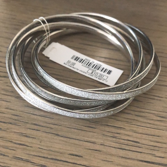 Bangle Bracelet NWT - Picture 2 of 3
